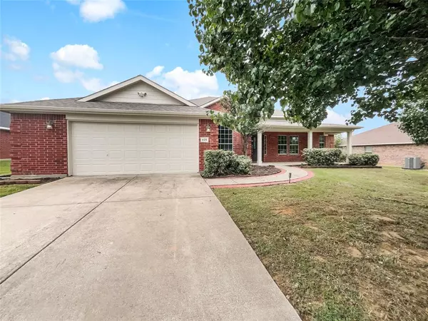 825 Sherry Lane S, Krugerville, TX 76227