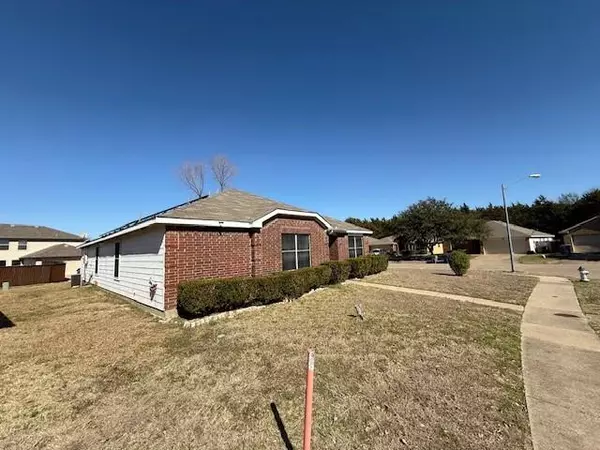 Dallas, TX 75241,163 Spelt Lane