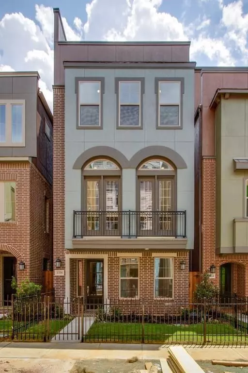 Dallas, TX 75215,1338 Branchwood Place