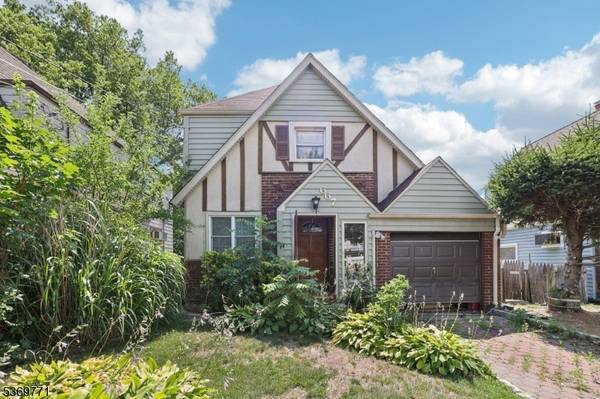 667 Allwood Rd, Clifton City, NJ 07012