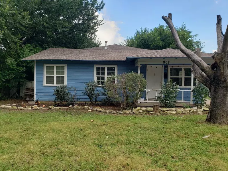 907 Walters, Arlington, TX 76012