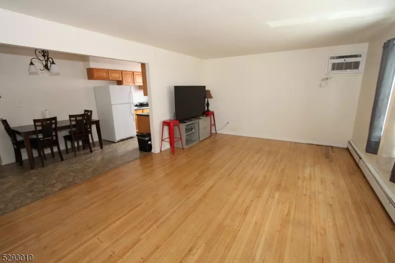 287 Legion Pl #3, Haledon Boro, NJ 07508