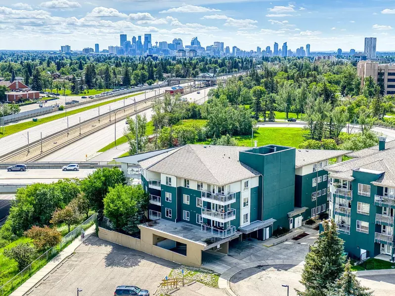 3101 34 AVE NW #311, Calgary, AB T2L 2A3
