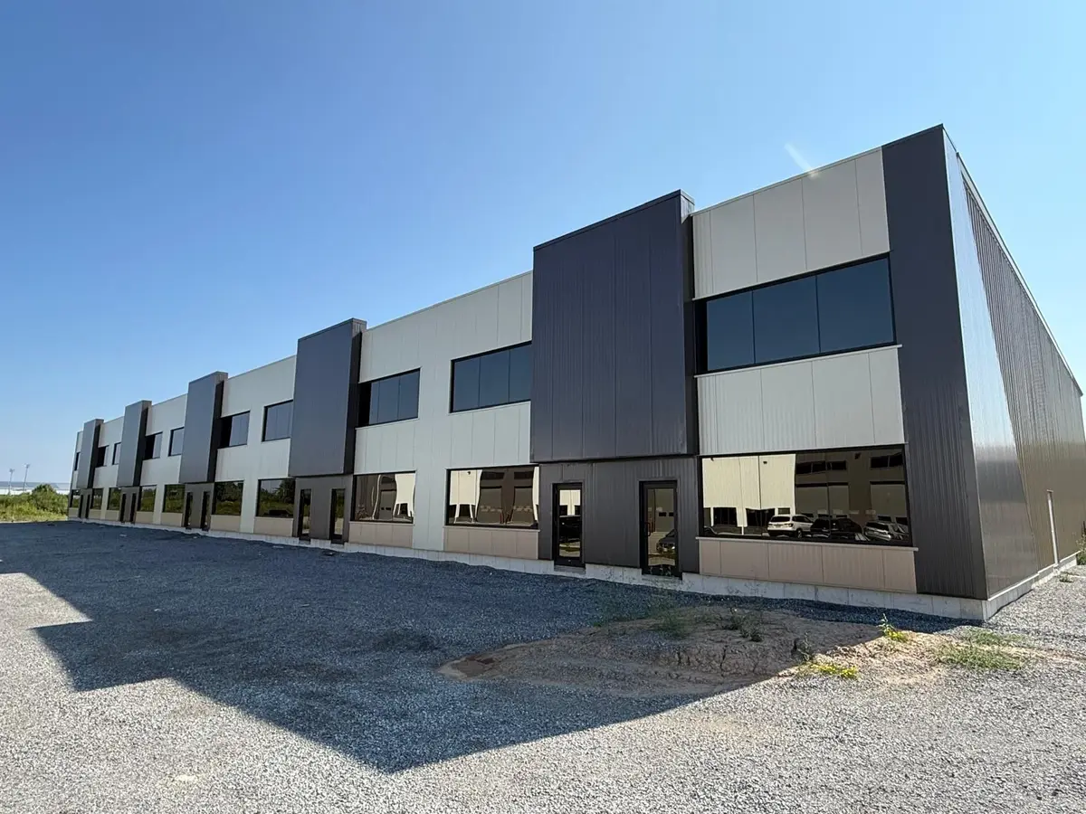 Welland, ON L3B 5N6,200 DOWNS DR