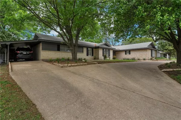 Waco, TX 76710,5301 Chaparral Drive