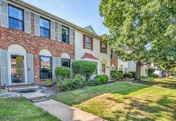 Franklin Twp., NJ 08823,83 Pear Tree Ln