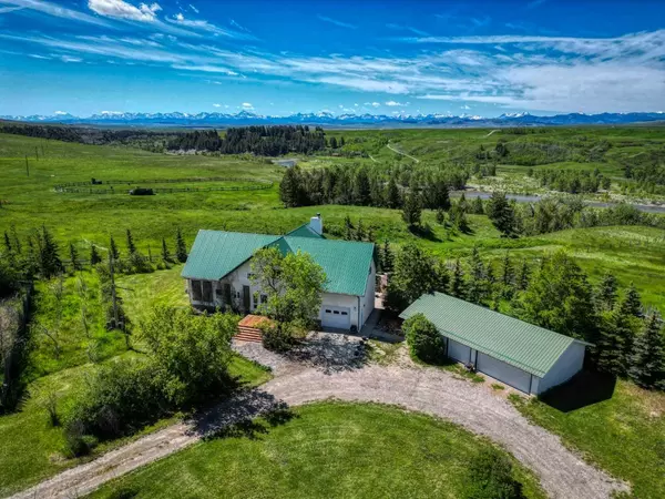 8416 RGE RD 1-3, Rural Pincher Creek No. 9 M.d. Of, AB T0K 0P0