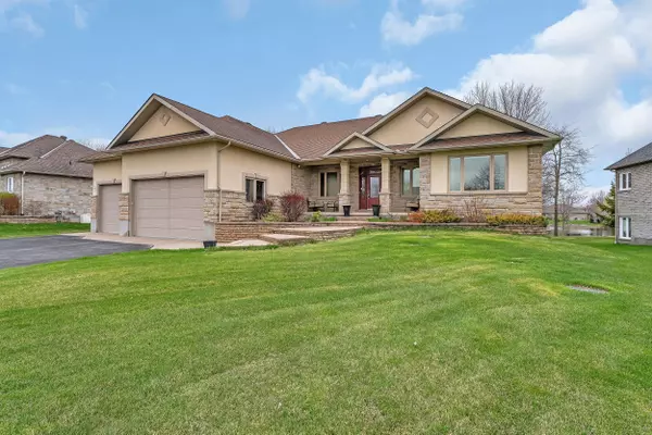 6703 Suncrest DR, Greely - Metcalfe - Osgoode - Vernon And Area, ON K4P 0B4