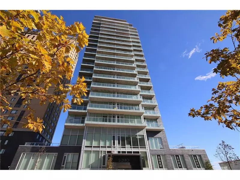111 Champagne AVE S #808, Dows Lake - Civic Hospital And Area, ON K1S 5V3