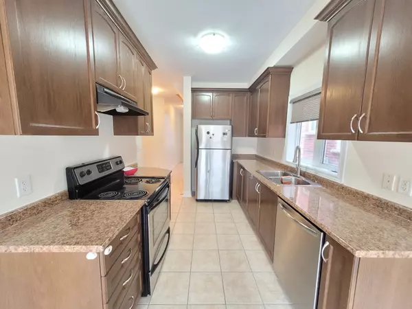 Vaughan, ON L6A 4B9,10 Blue Grouse RD