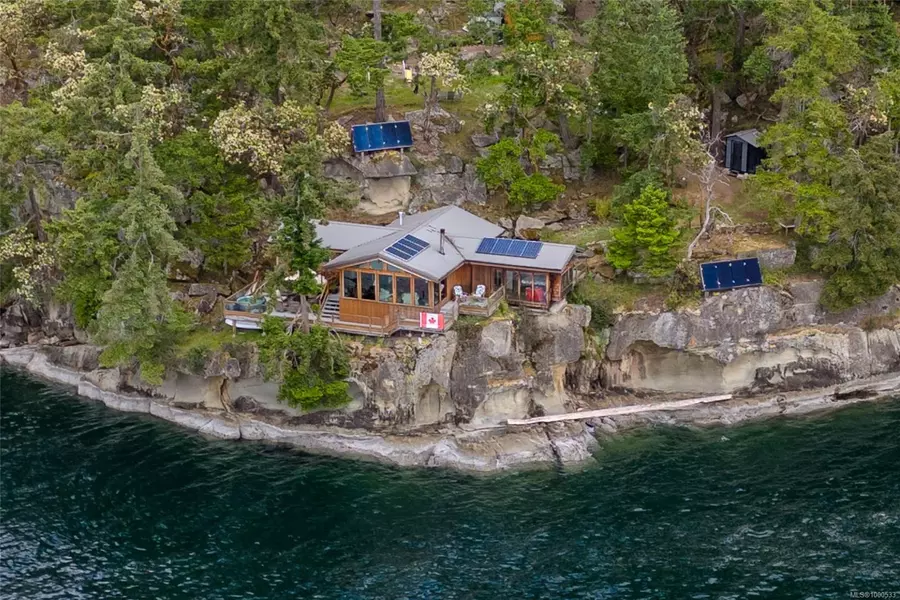 169 Link Bay Rd, Decourcy Island, BC V9R 5K9