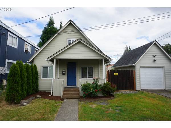 608 S 6TH AVE, Kelso, WA 98626
