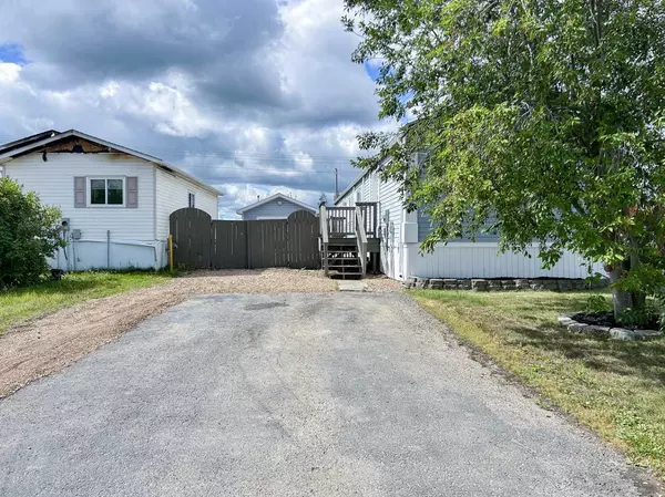 276 cree RD, Fort Mcmurray, AB T9K 1Y3