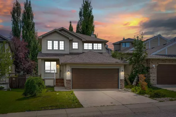 18 Valley Crest Close Northwest, Calgary, AB T3B 5W9