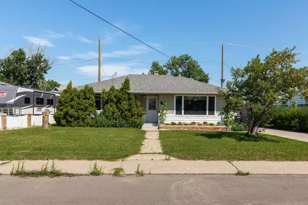 235 17 ST, Fort Macleod, AB T0L0Z0