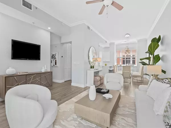 Fort Lauderdale, FL 33301,530 NE 7th Ave #1