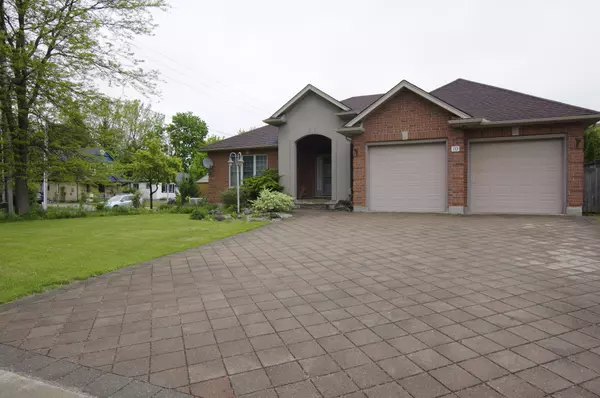 London North, ON N6H 5M3,10 Prince Of Wales Gate N