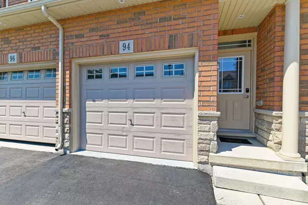 Hamilton, ON L0R 1P0,94 Charleswood CRES