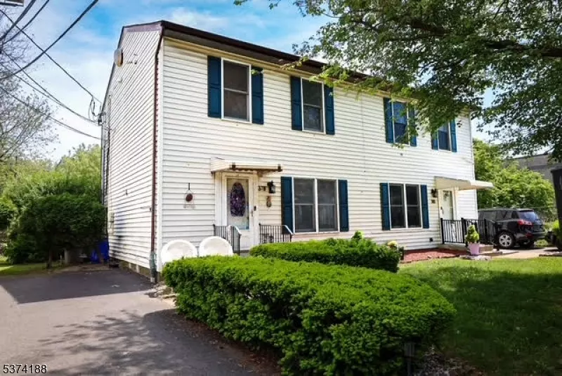 378 Littleton Ave, Newark City, NJ 07103