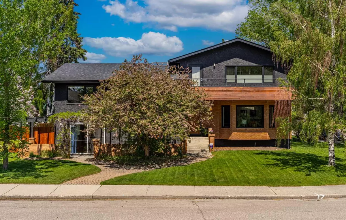 Calgary, AB T2N 1H7,2604 11 AVE Northwest