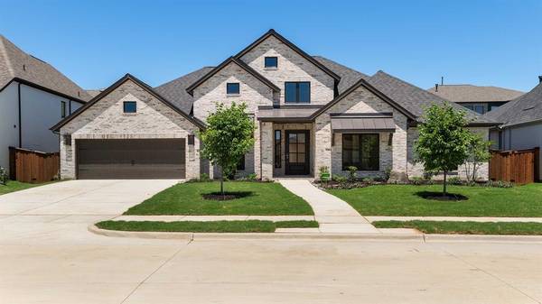 703 Spindle Court, Mansfield, TX 76063