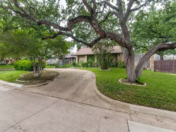 5323 Harbor Town Drive,  Dallas,  TX 75287