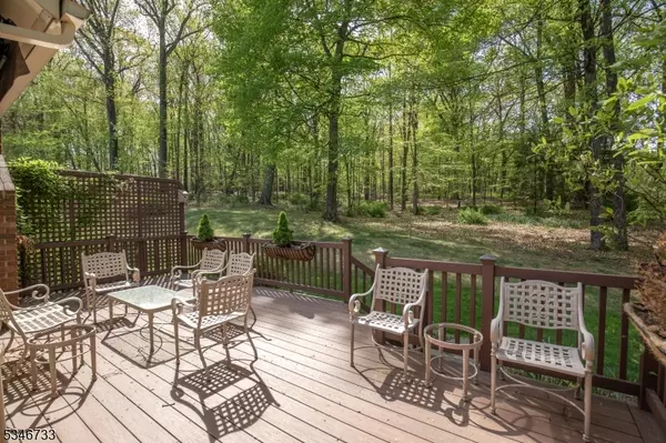 Tewksbury Twp., NJ 08833,24 Hunters Cir