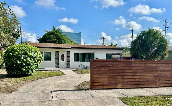 561 NE 61st St, Oakland Park, FL 33334
