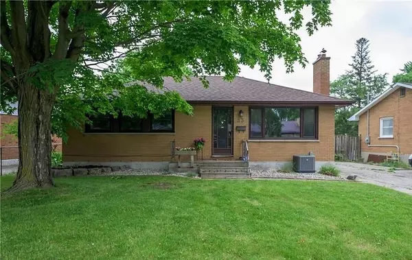 33 Godfrey DR, London East, ON N5V 2E8