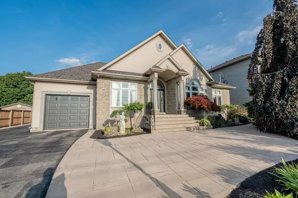 Hamilton, ON L8E 1T7,198 Gray RD