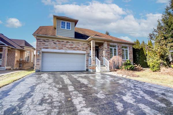 2 Green Gable PL, Woodstock, ON N4T 1W6