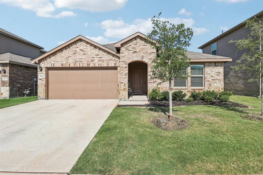 16621 Friesland Lane, Justin, TX 76247