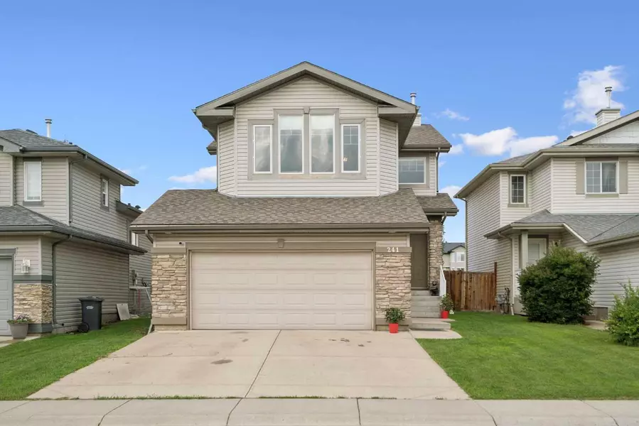 241 Westmount CRES, Okotoks, AB T1S 2J2