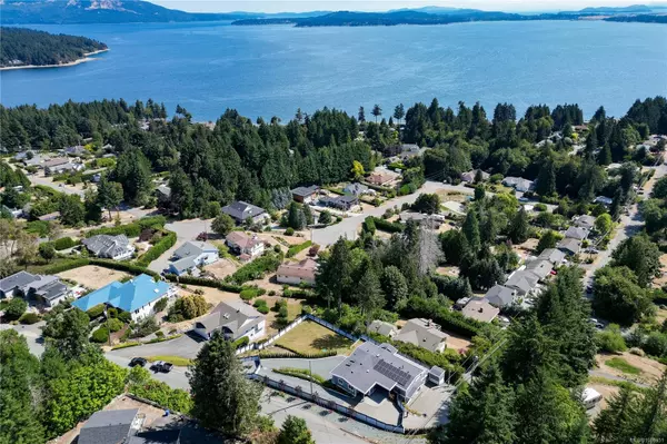 Mill Bay, BC V8H 1G5,667 Noowick Rd