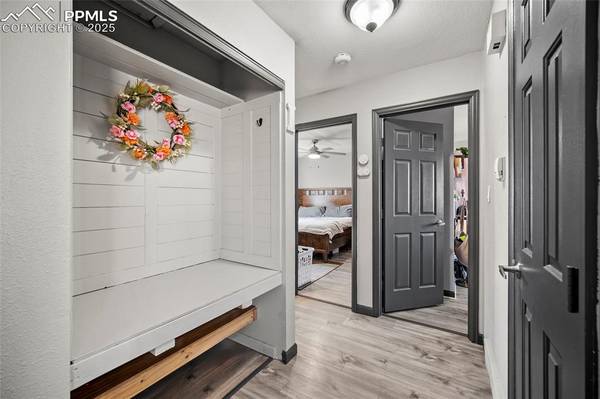 2219 Sonoma DR Colorado Springs, CO 80910