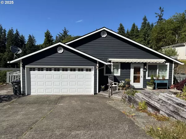447 SPRUCE ST, Wheeler, OR 97147