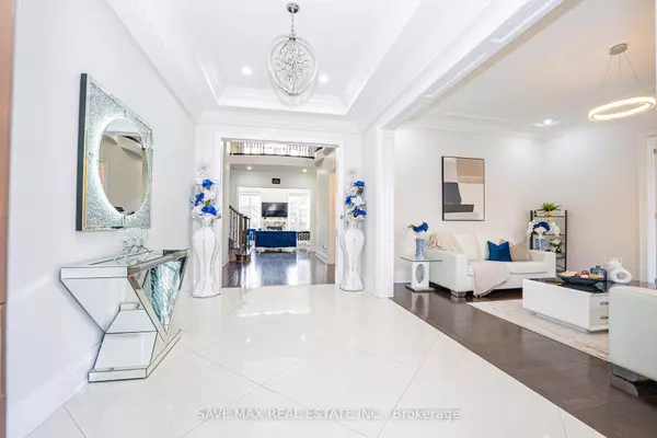 Vaughan, ON L4L 3S9,95 Sarracini CRES