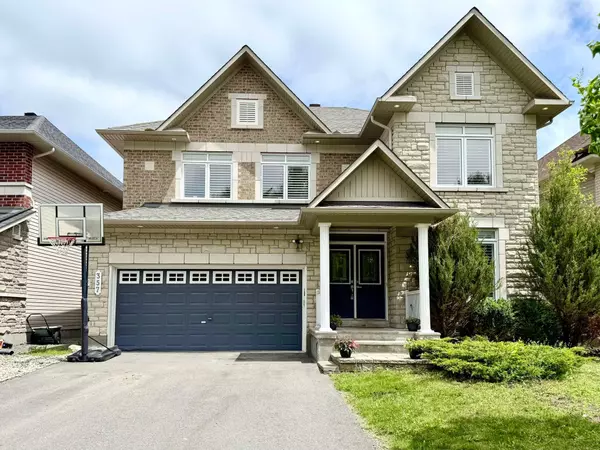 357 Langrell CRES, Barrhaven, ON K2J 5R8