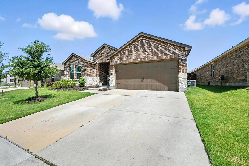 1216 Hutchings Court, Celina, TX 75009