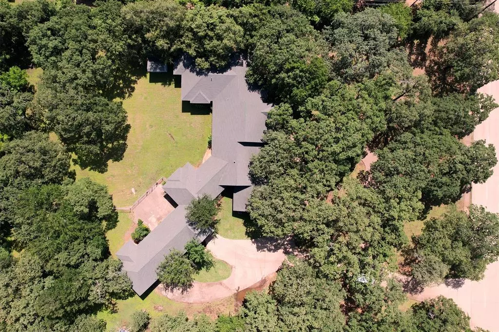 Arlington, TX 76015,2215 California Lane