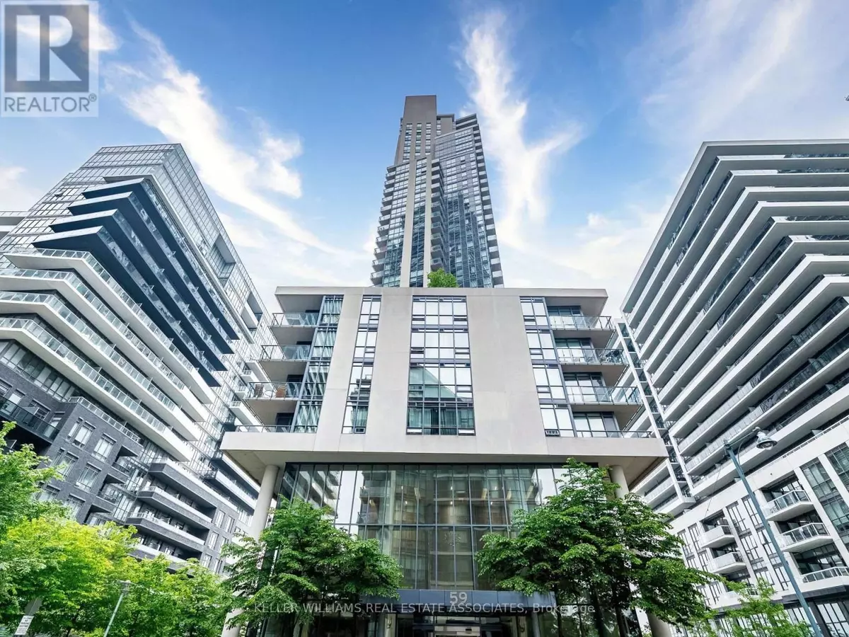 Toronto W06, ON M8V 0C4,59 Annie Craig DR #3702