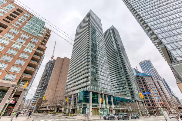 Toronto C01, ON M4Y 3G5,37 Grosvenor ST #1906