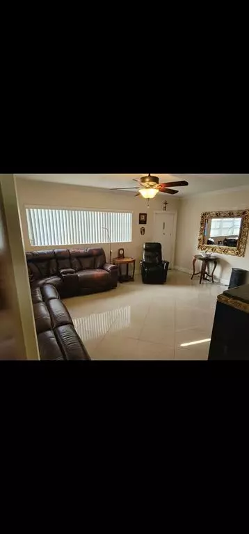 Hollywood, FL 33021,5630 Taft St