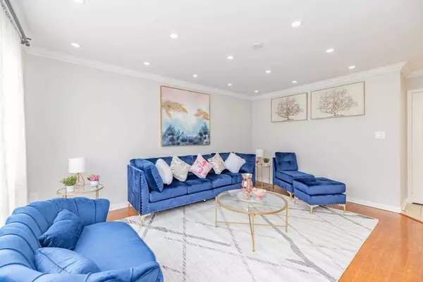 Milton, ON L9T 6L8,823 Shepherd PL