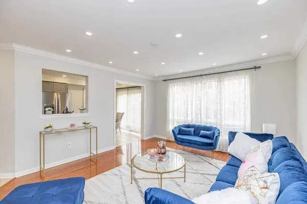 Milton, ON L9T 6L8,823 Shepherd PL