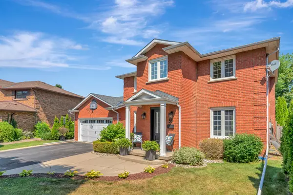 Hamilton, ON L9G 4K8,55 Abbey Close