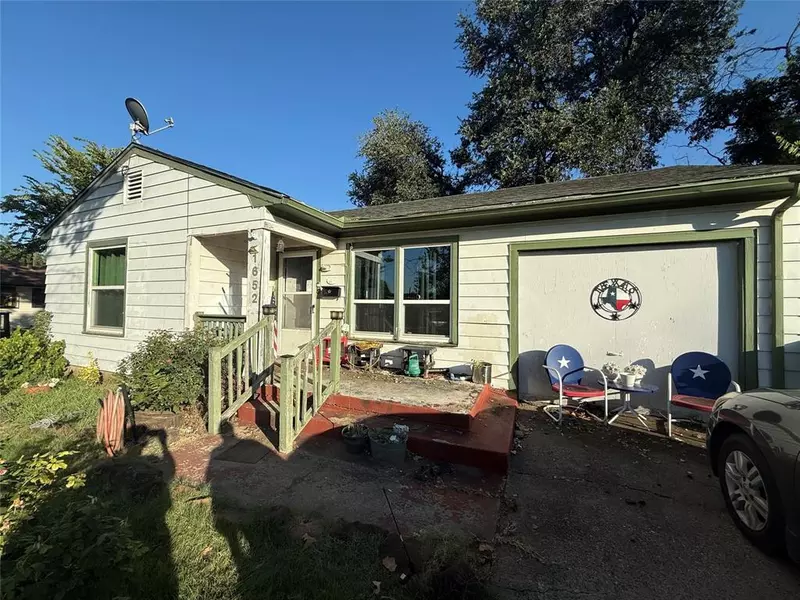 1652 Murray Drive, Garland, TX 75042