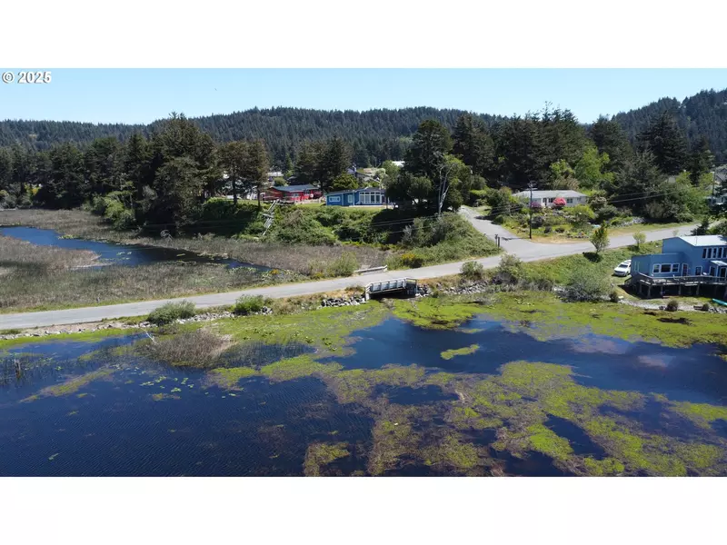 654 MADRONA AVE, Port Orford, OR 97465
