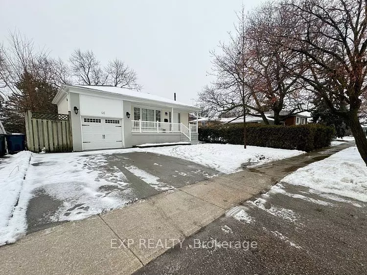 Toronto W10, ON M9V 3T6,46 Tealham DR