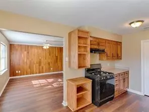 Lancaster, TX 75146,213 E 5th Street